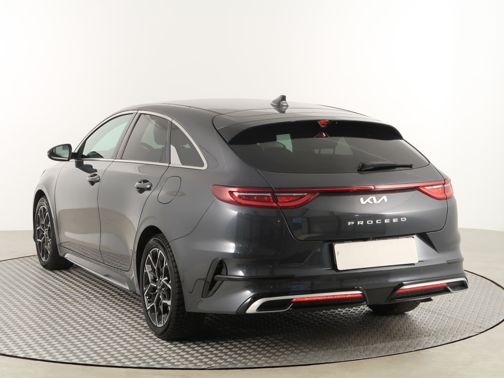 Kia ProCeed