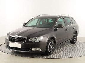 Škoda Superb - 2011