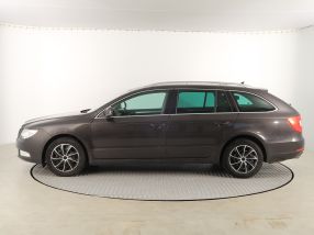 Škoda Superb - 2011