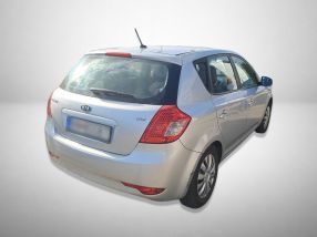 Kia Ceed - 2011