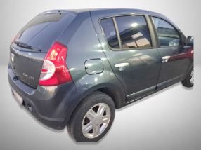 Dacia Sandero - 2008