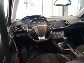 Peugeot 308 - 2016