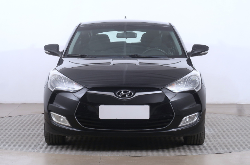 Hyundai Veloster, 2012