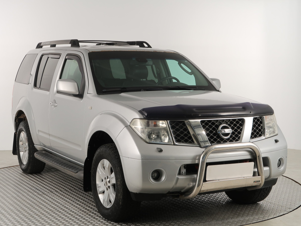 Nissan Pathfinder, 2006