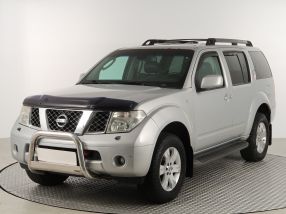 Nissan Pathfinder - 2006