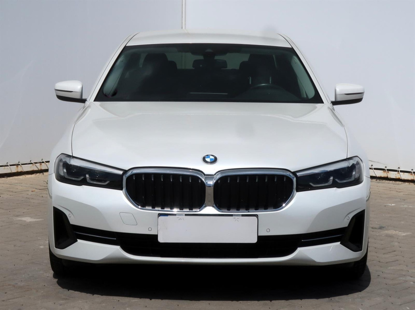BMW 5, 2020
