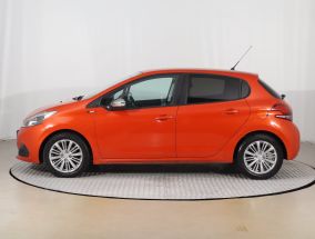 Peugeot 208 - 2017