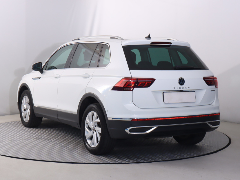 Volkswagen Tiguan, 2021
