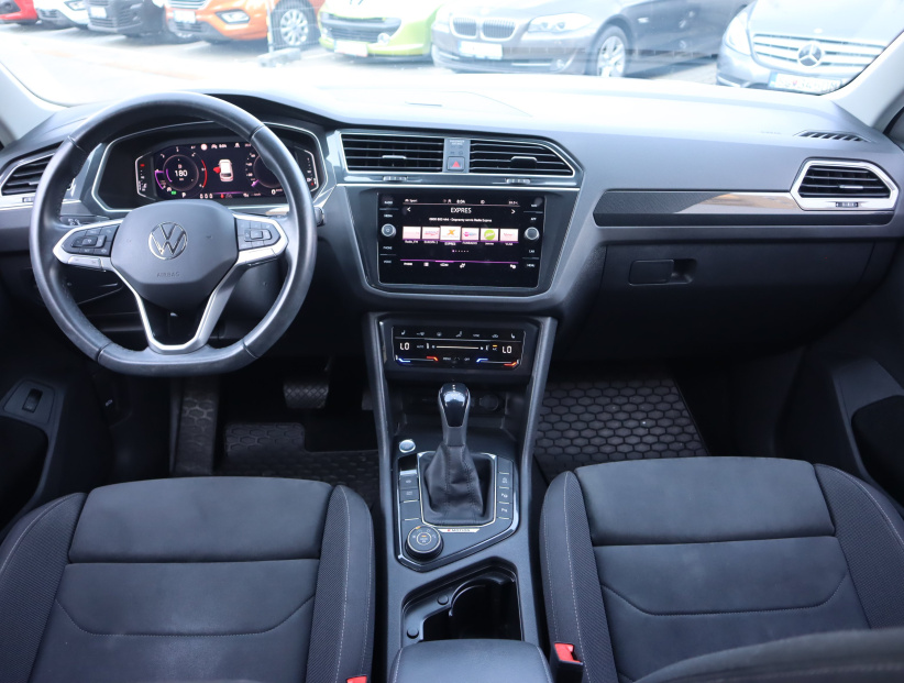 Volkswagen Tiguan, 2021