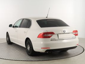 Škoda Superb - 2014