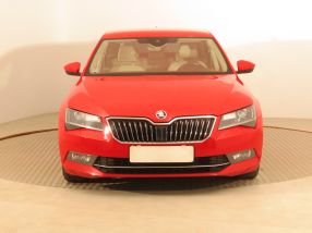 Škoda Superb - 2017