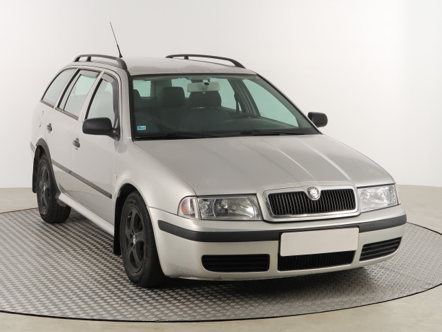 Škoda Octavia 2002