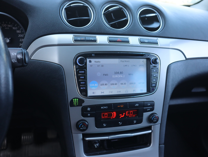 Ford Galaxy, 2011