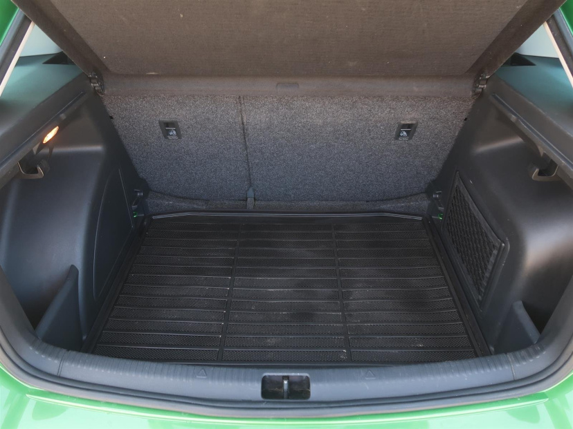 Škoda Rapid Spaceback, 2015