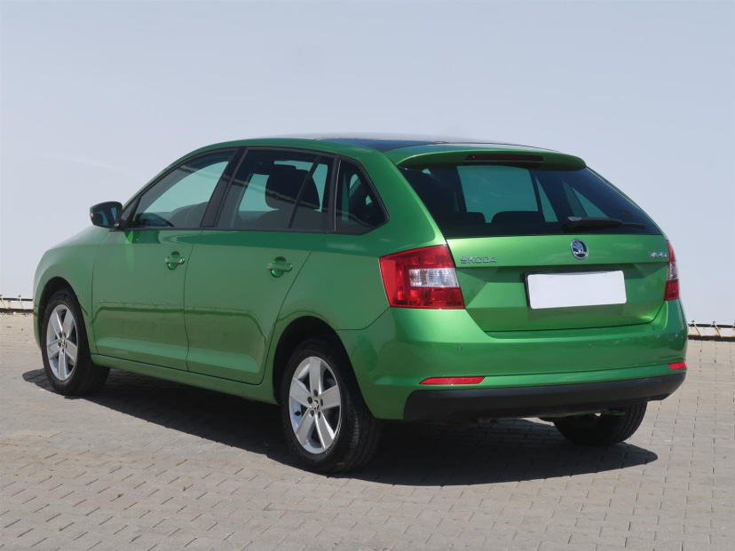 Škoda Rapid Spaceback, 2015