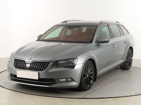 Škoda Superb - 2016