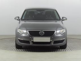 Volkswagen Passat - 2005