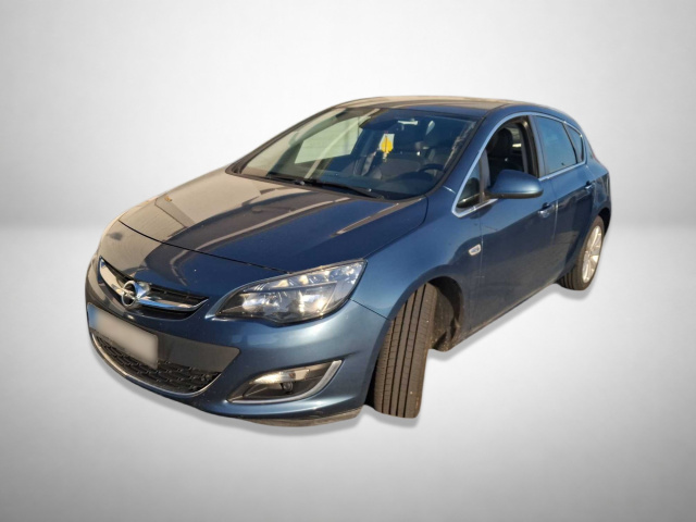 Opel Astra 2013