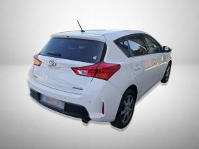 Toyota Auris - 2013