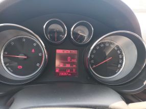 Opel Insignia - 2013