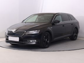 Škoda Superb - 2017