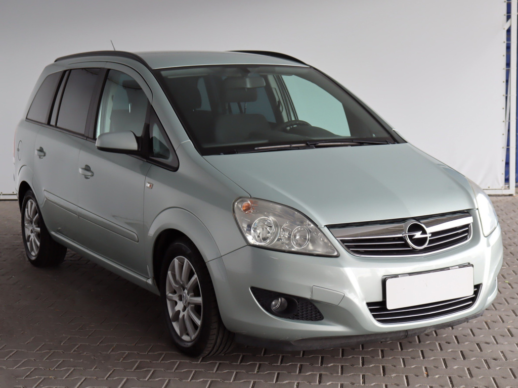 Opel Zafira, 2009