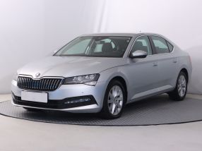Škoda Superb - 2022