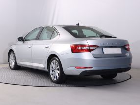 Škoda Superb - 2022