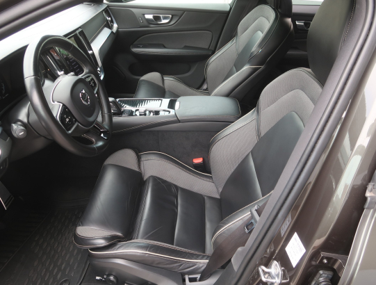 Volvo V60 T6 Twin Engine