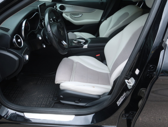 Mercedes-Benz C 220 BlueTEC