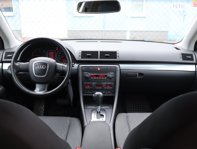 Audi A4, 2005