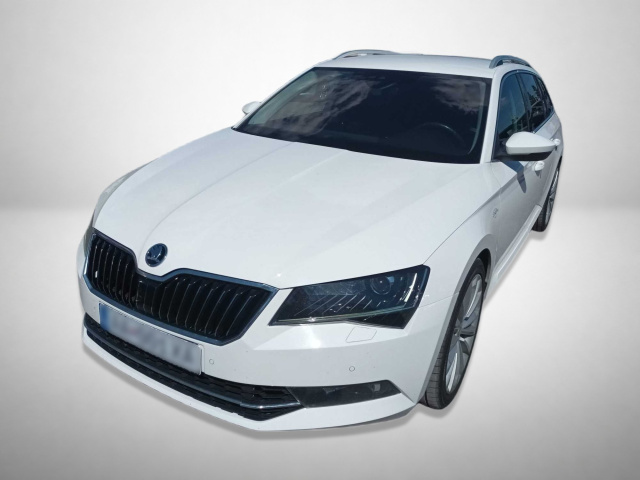 Škoda Superb 2016