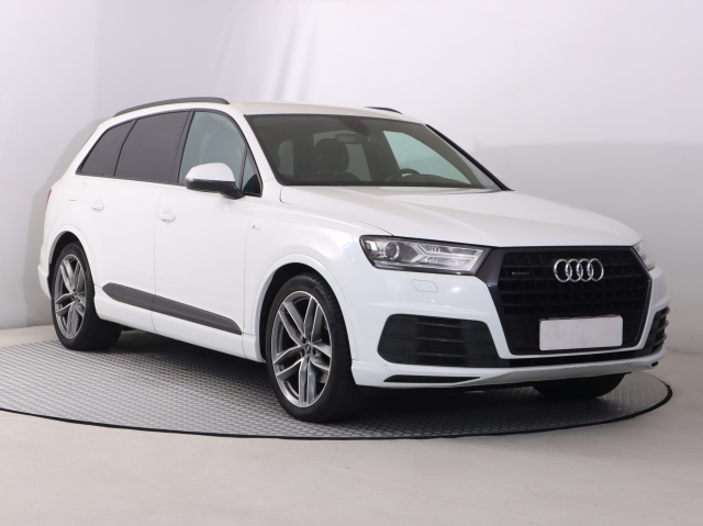 Audi Q7 2016