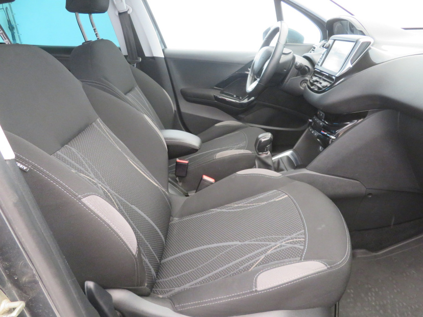 Peugeot 208, 2014