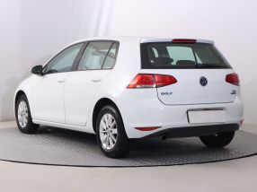 Volkswagen Golf - 2014
