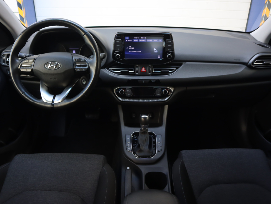 Hyundai i30 1.5 T-GDI MHEV