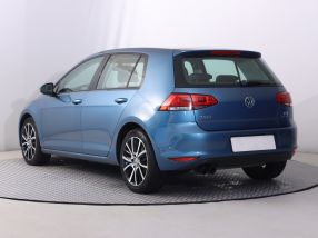 Volkswagen Golf - 2014