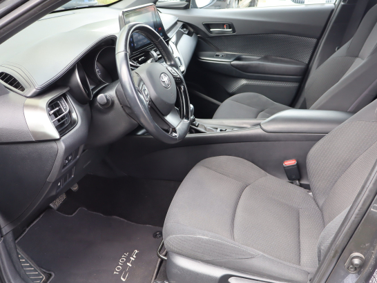 Toyota C-HR 1.8 Hybrid