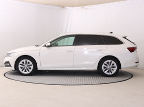 Škoda Octavia - 2022