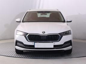 Škoda Octavia - 2023