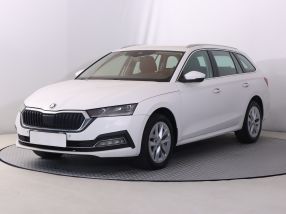 Škoda Octavia - 2023