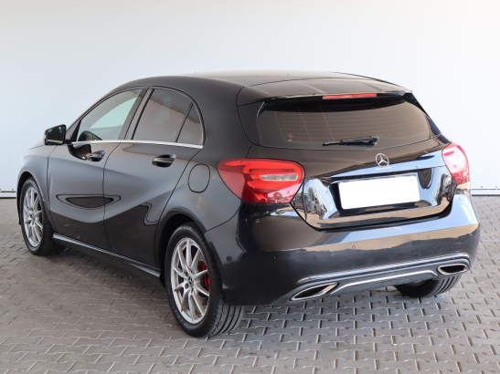 Mercedes-Benz A 220 4MATIC