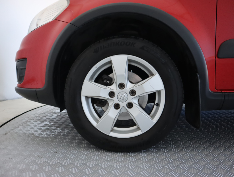 Suzuki SX4, 2012