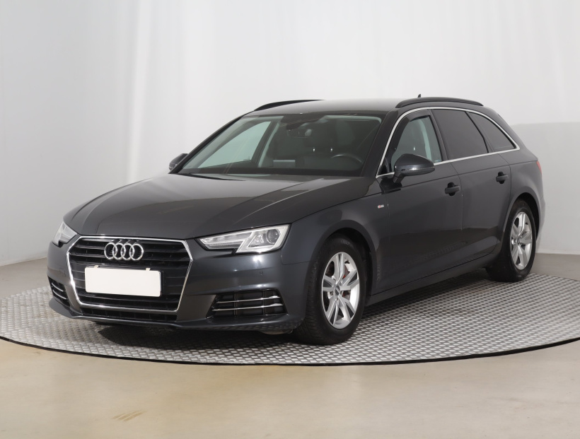 Audi A4, 2016