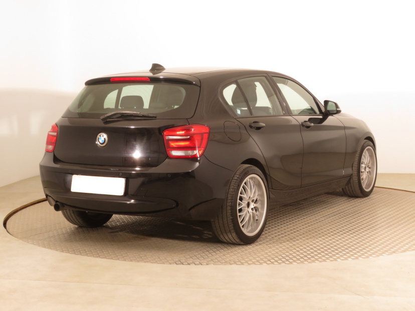 BMW 1, 2012