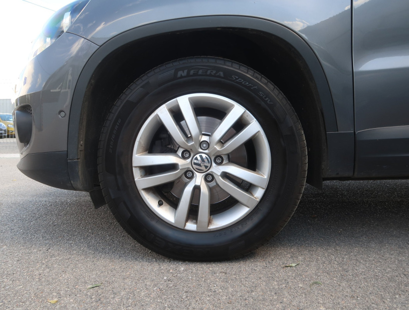 Volkswagen Tiguan, 2014