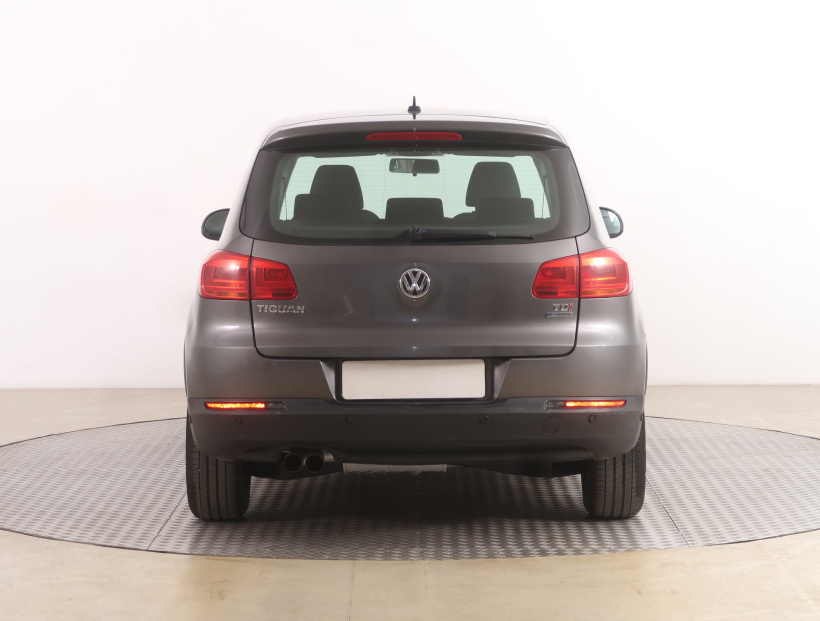 Volkswagen Tiguan, 2014