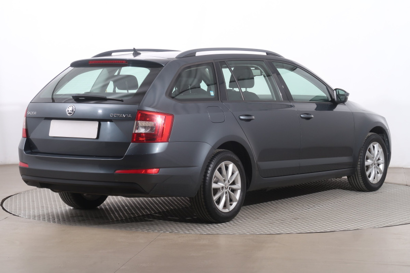 Škoda Octavia, 2015