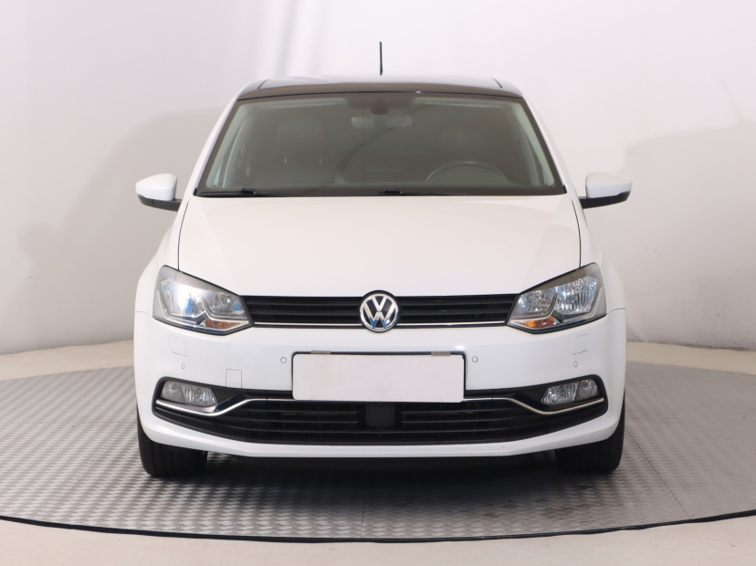Volkswagen Polo, 2015