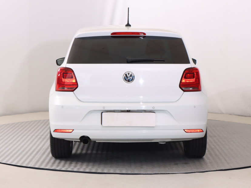 Volkswagen Polo, 2015